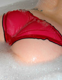 The wet peach cindy bubble bath